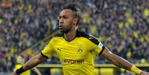 L'attaquant gabonais est couronné pour son excellente saison avec Dortmund